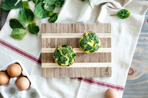 spinach-&-neufchatel-mini-quiches-with-almond-crumble-crust-3972458909